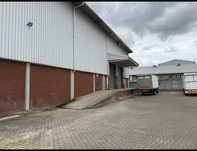 3,450M² WAREHOUSE TO LET IN EPPING INDUSTRIAL